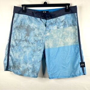 Oakley Mens Voyage Vagabond Board Shorts Size 36 Blue Color Block Drawstring